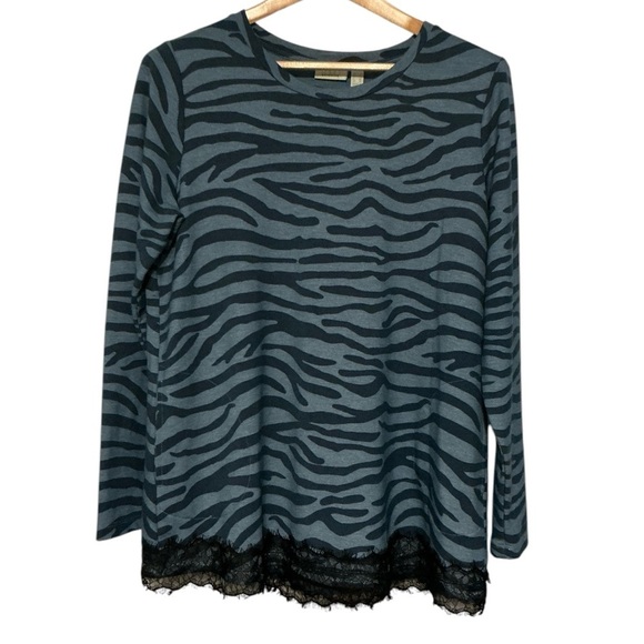 LOGO QVC Lounge by Lori Goldstein French Terry Zebra Top with Lace Hem - Picture 3 of 9